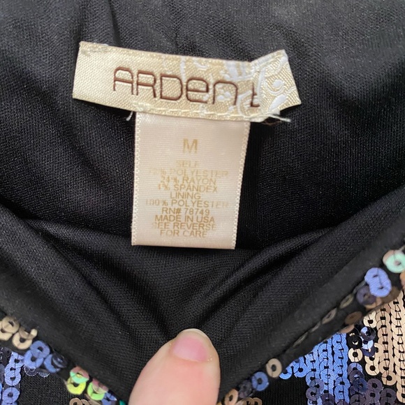 Aztec Sequin Skirt - Picture 3 of 4